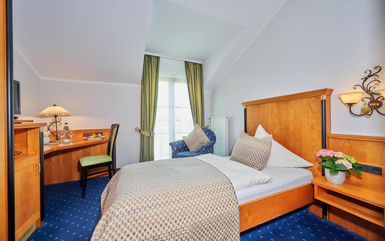 Landhotel Schneider 里登堡 外观 照片